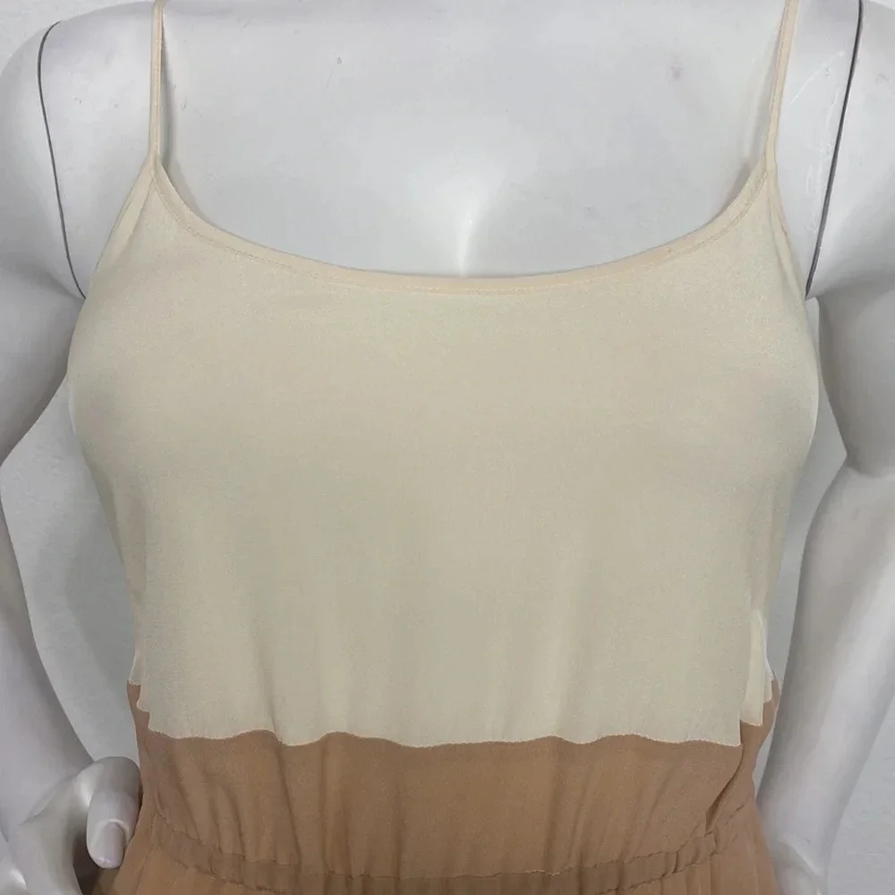 Broadway & Broome Cream Tan Gray 100% Silk Colorblock Pullover Dress Size 4 - Picture 3 of 9